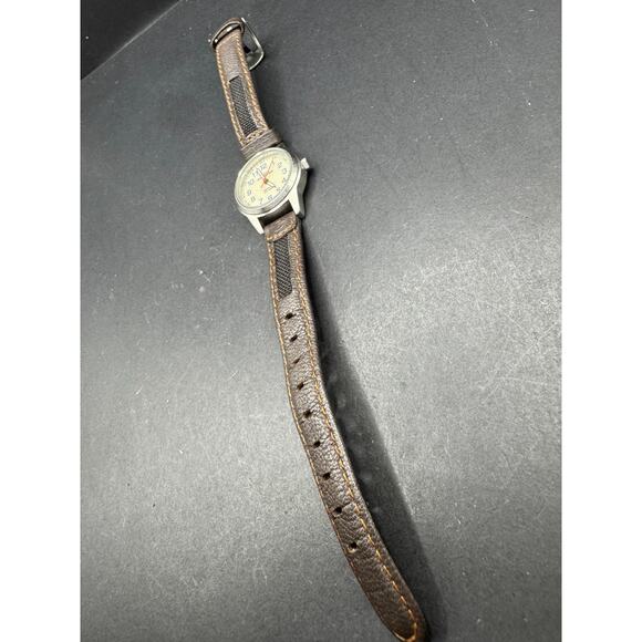 Vtg Timex Expedition Watch Women's 26mm Indiglo WR 50M Brown Leather Strap - Picture 4 of 8